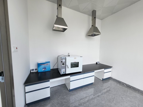 鋼木實(shí)驗臺銷售