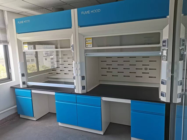 通風(fēng)柜廠家直銷(xiāo)