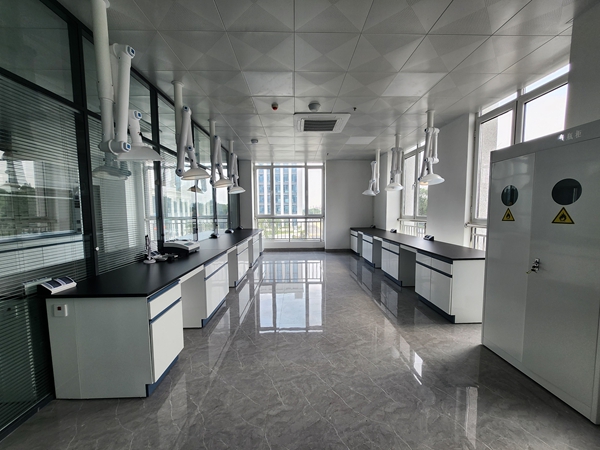 河南全鋼實(shí)驗(yàn)臺(tái)